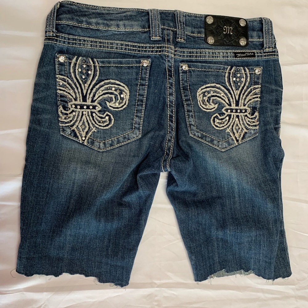 Miss Me Size 30 Jean Shorts